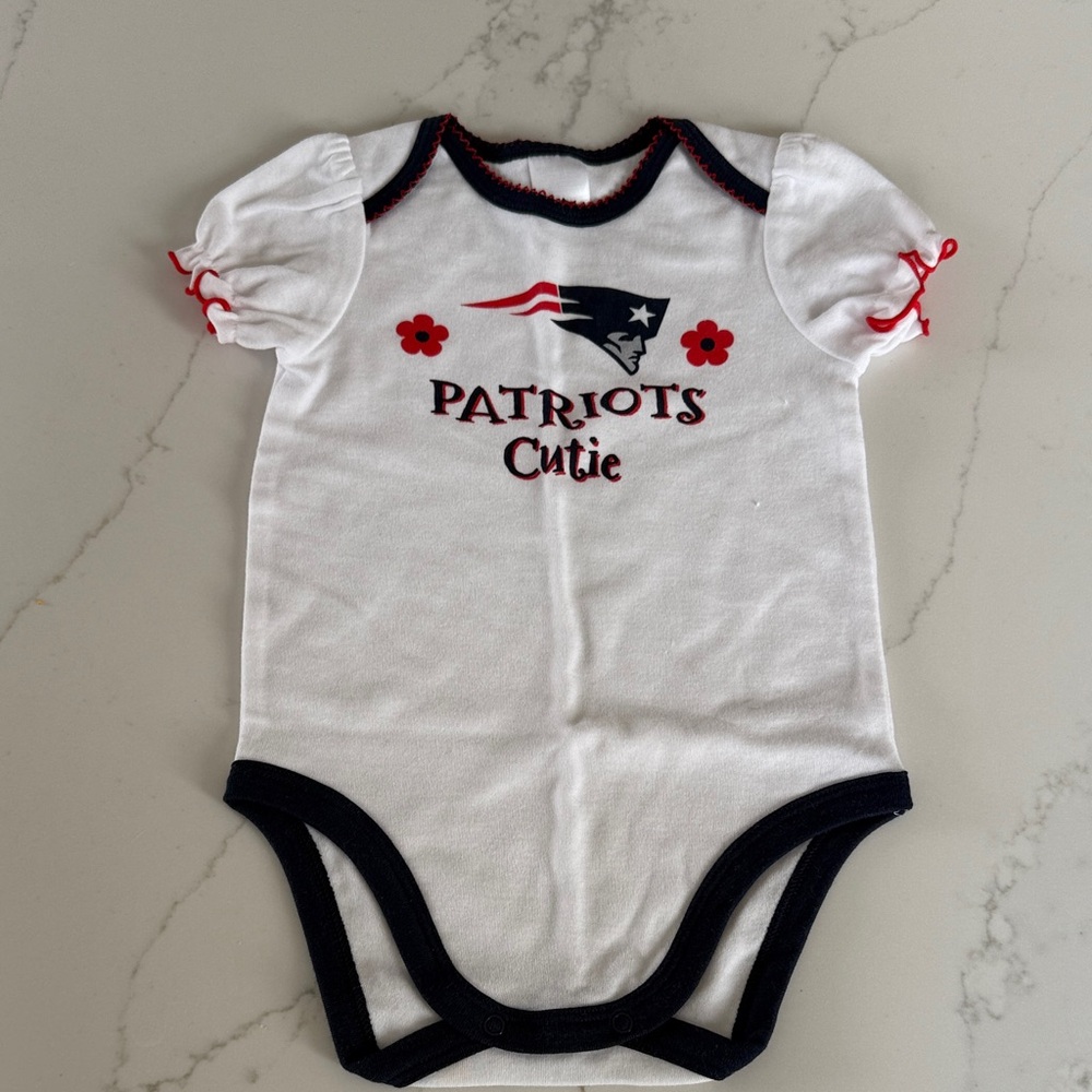 NFL Patriots Cutie White and Navy Bodysuit